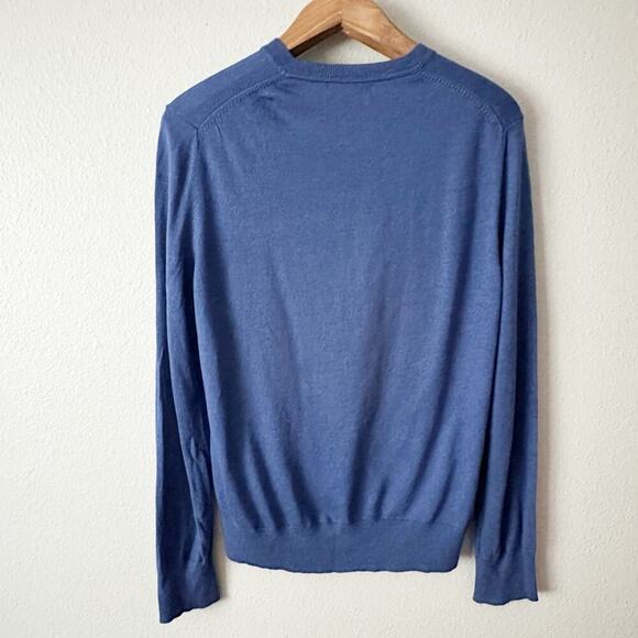 Banana Republic Silk/Cashmere Blend Blue V-Neck Sweater Women’s Size Large - Picture 6 of 8